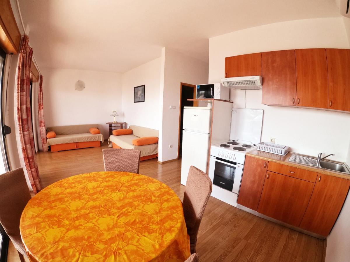 Apartments Adriatic 3 Selce Extérieur photo